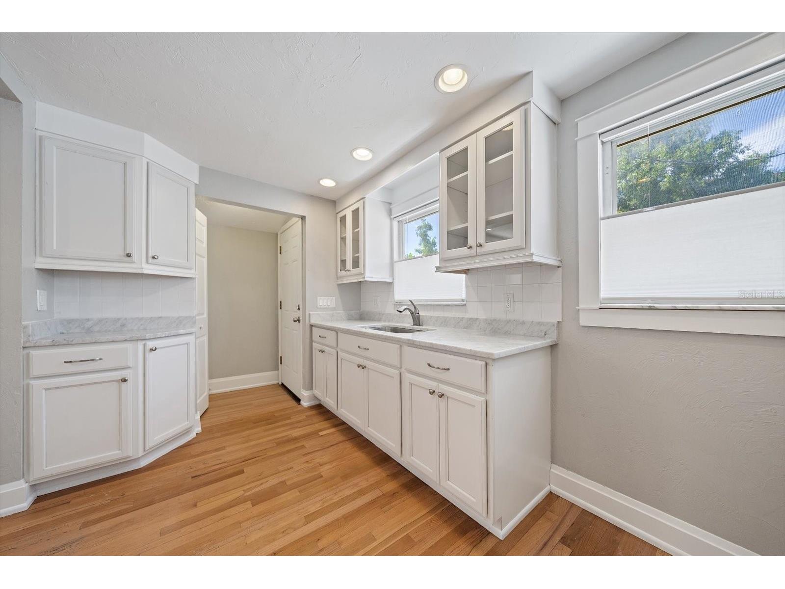 2250 Arlington Street Sarasota FL 34239 A4698119 image22