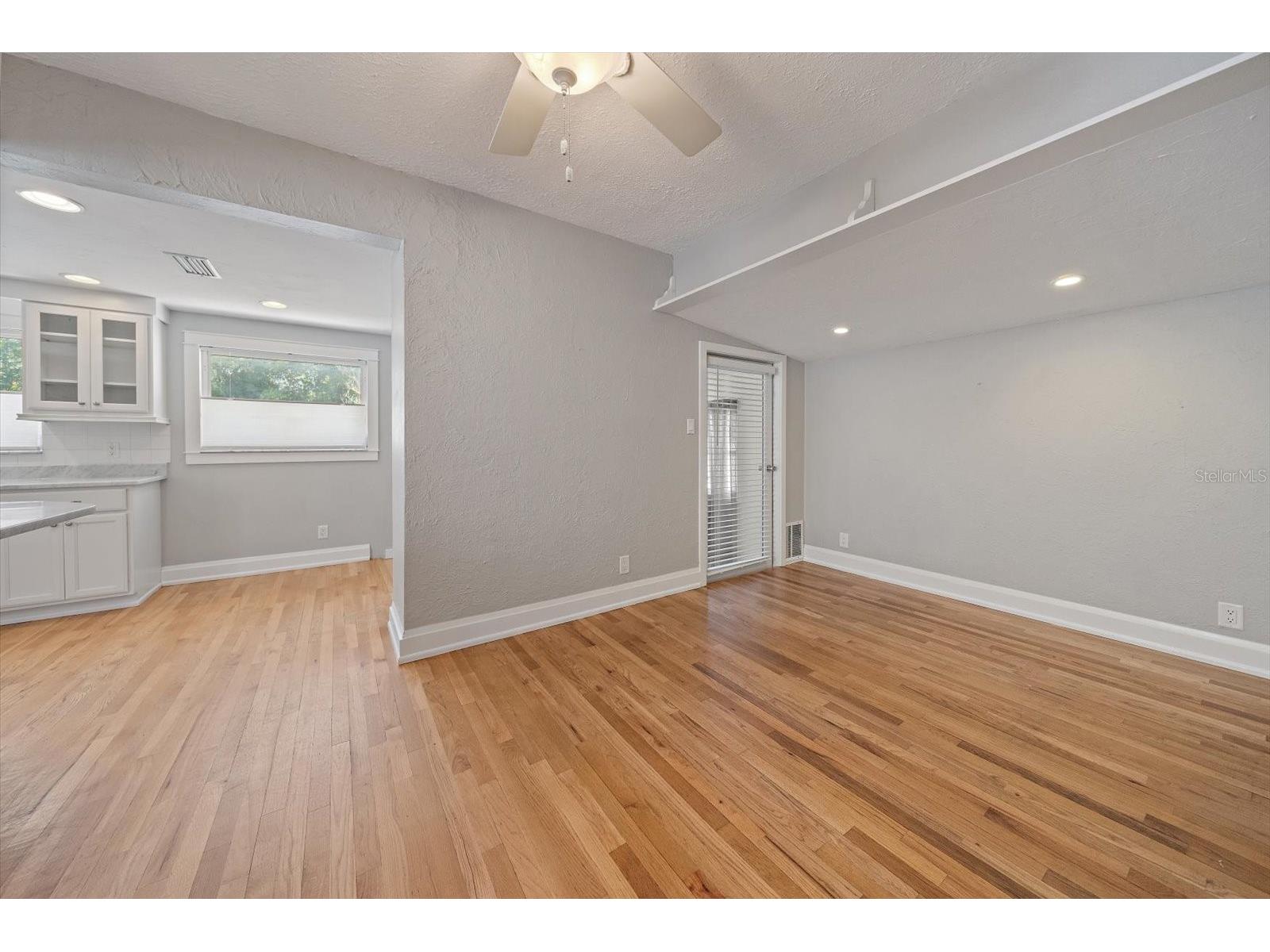 2250 Arlington Street Sarasota FL 34239 A4698119 image25
