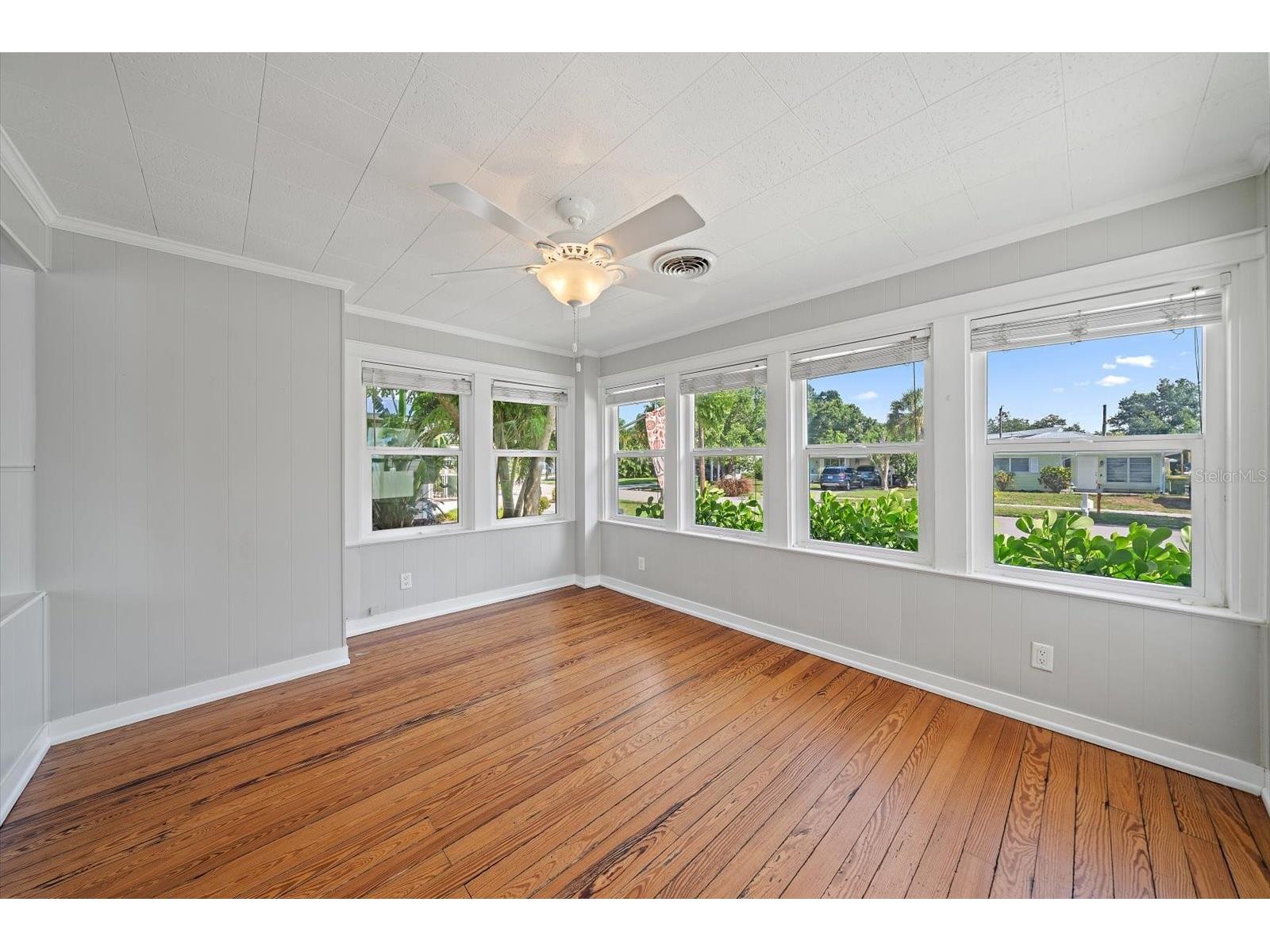 2250 Arlington Street Sarasota FL 34239 A4698119 image4