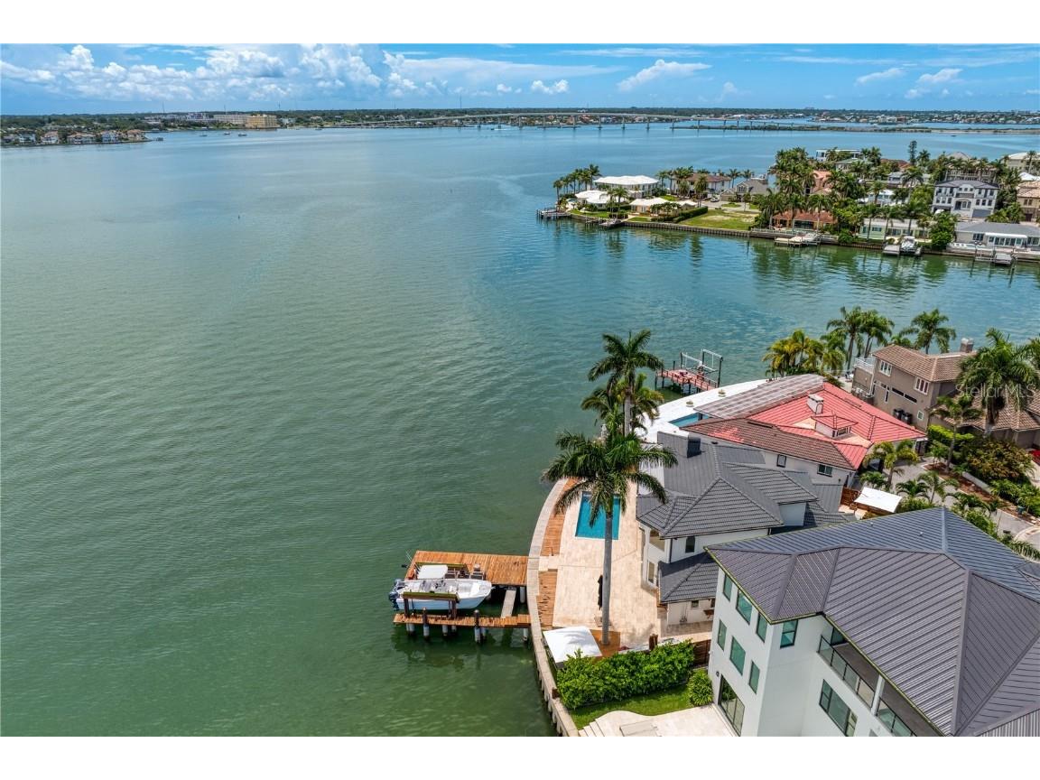 2250 Donato Drive Belleair Beach FL 33786 TB8379196 image18