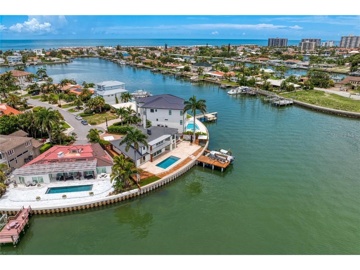 2250 Donato Drive Belleair Beach FL 33786 TB8379196 image23