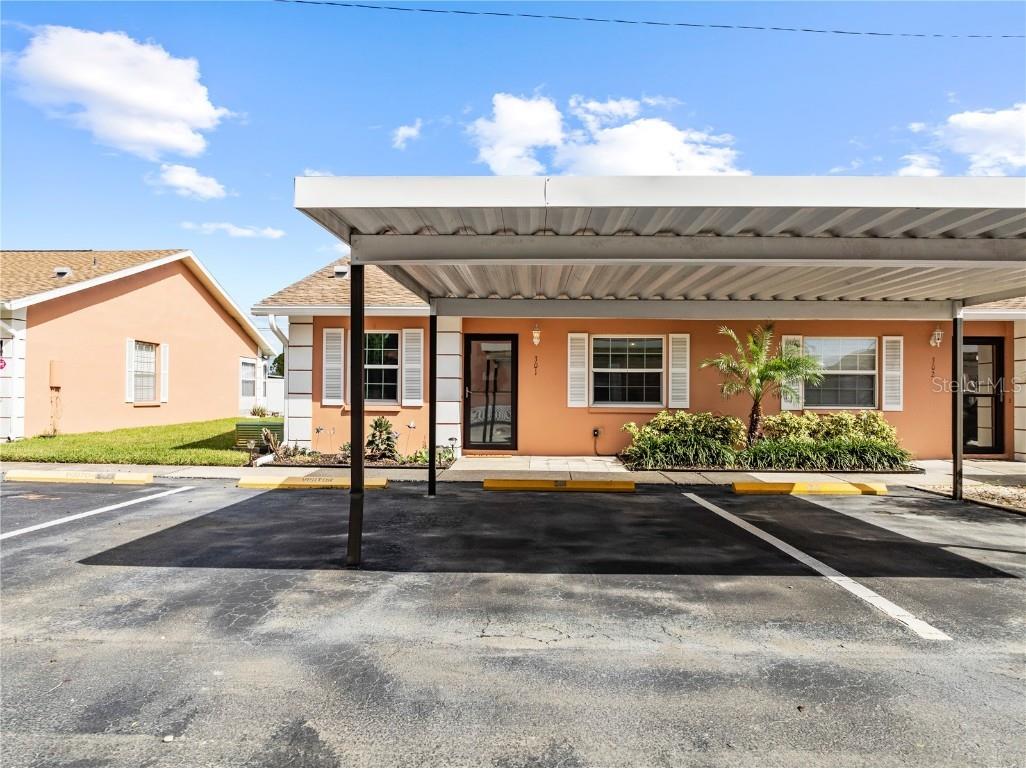 2250 Druid Road E #301 Clearwater FL 33764 TB8313640 image1