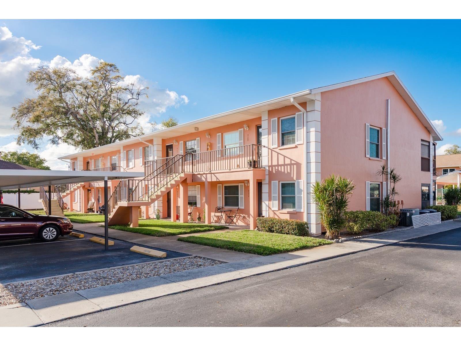 2250 Druid Rd E Unit 905