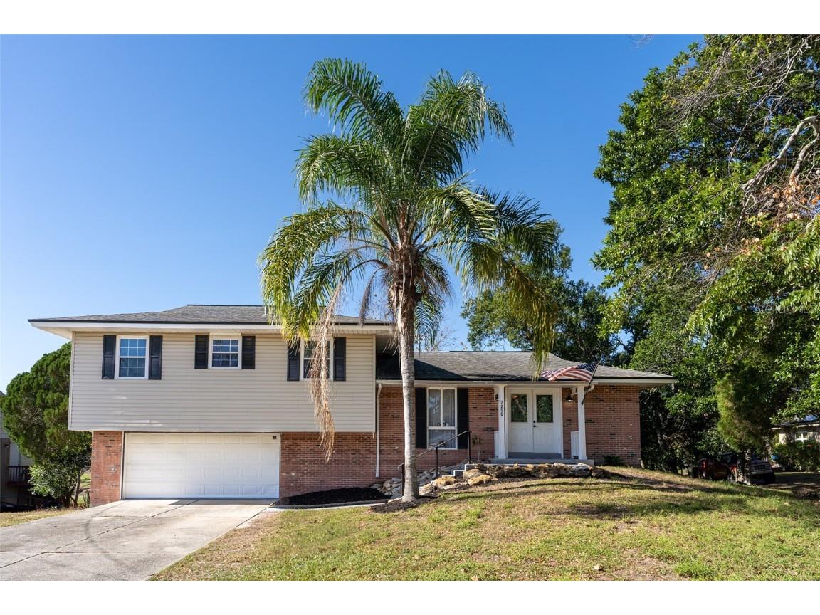 2250 E Old Mill Drive Deltona FL 32725 V4933823 image1