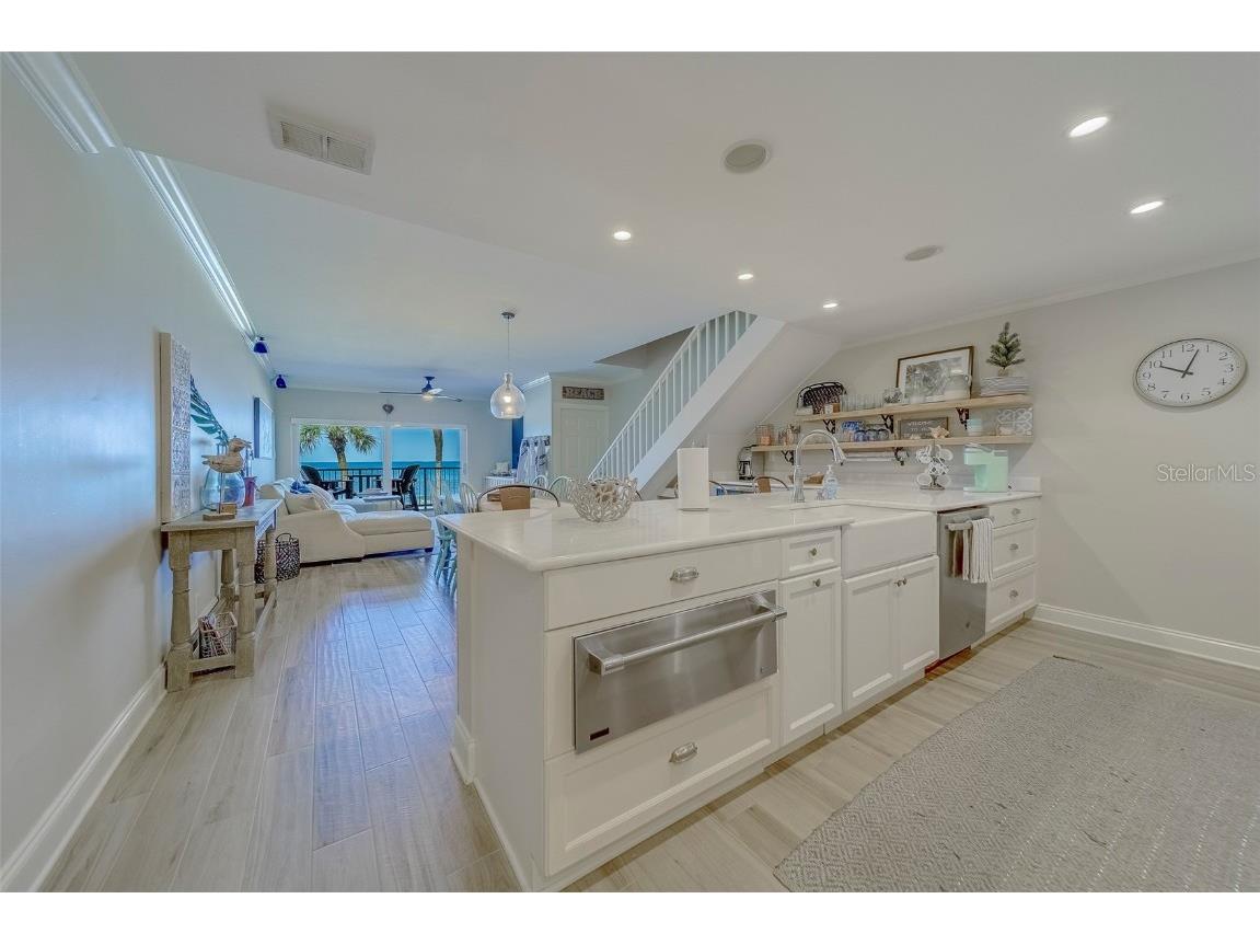 2250 Gulf Boulevard #B2 Belleair Beach FL 33786 TB8422775 image5