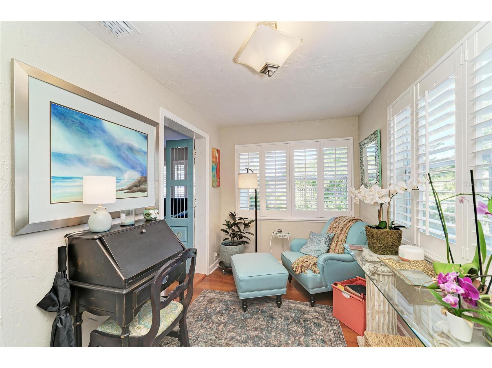 2250 Hillview Street Sarasota FL 34239 A4694827 image15