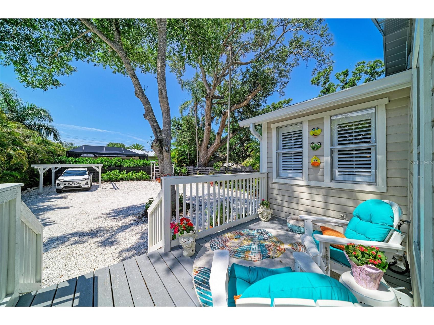 2250 Hillview Street Sarasota FL 34239 A4694827 image51
