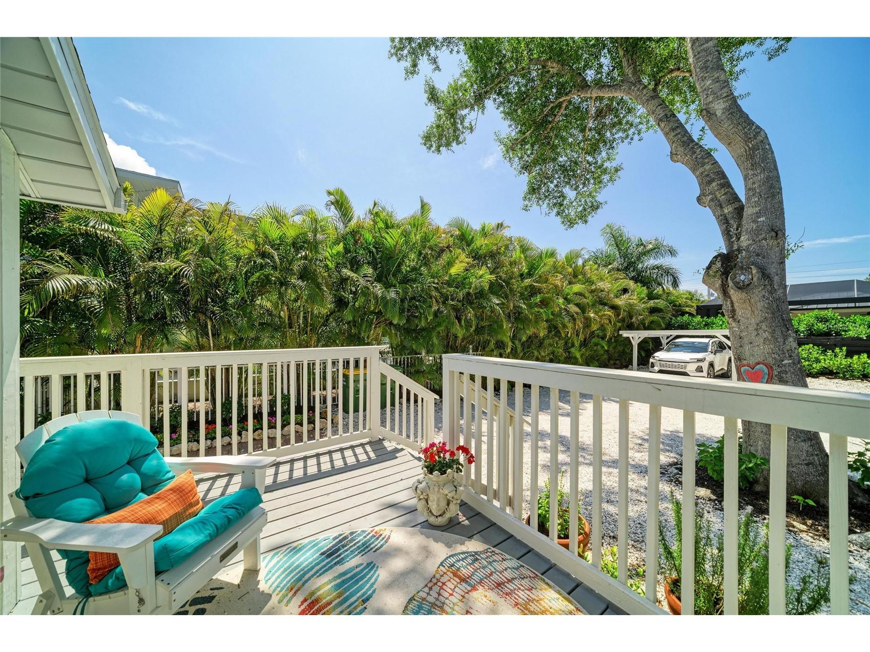 2250 Hillview Street Sarasota FL 34239 A4694827 image53