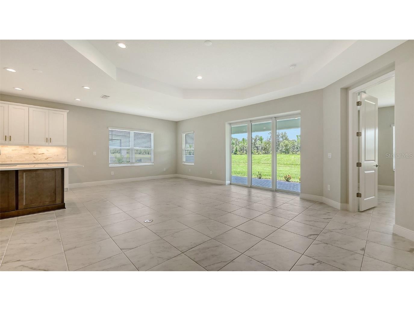 2250 Lady Palm Loop Bradenton FL 34212 A4659822 image15