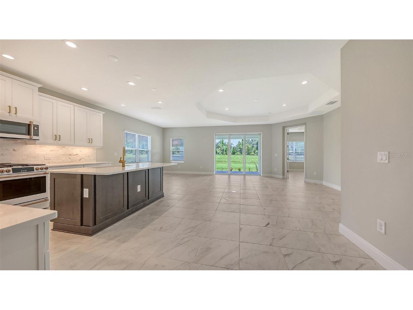 2250 Lady Palm Loop Bradenton FL 34212 A4659822 image4