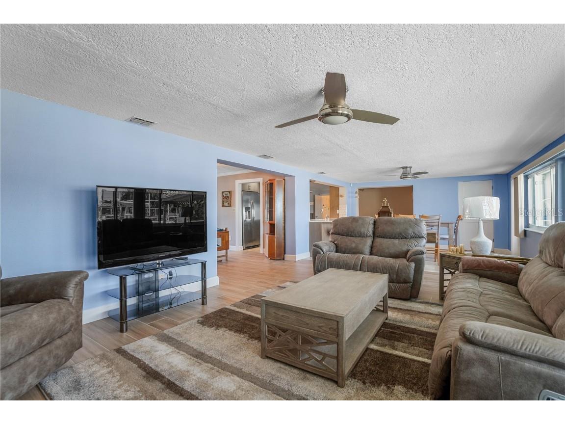 2250 Lagoon Drive Dunedin FL 34698 TB8440520 image15