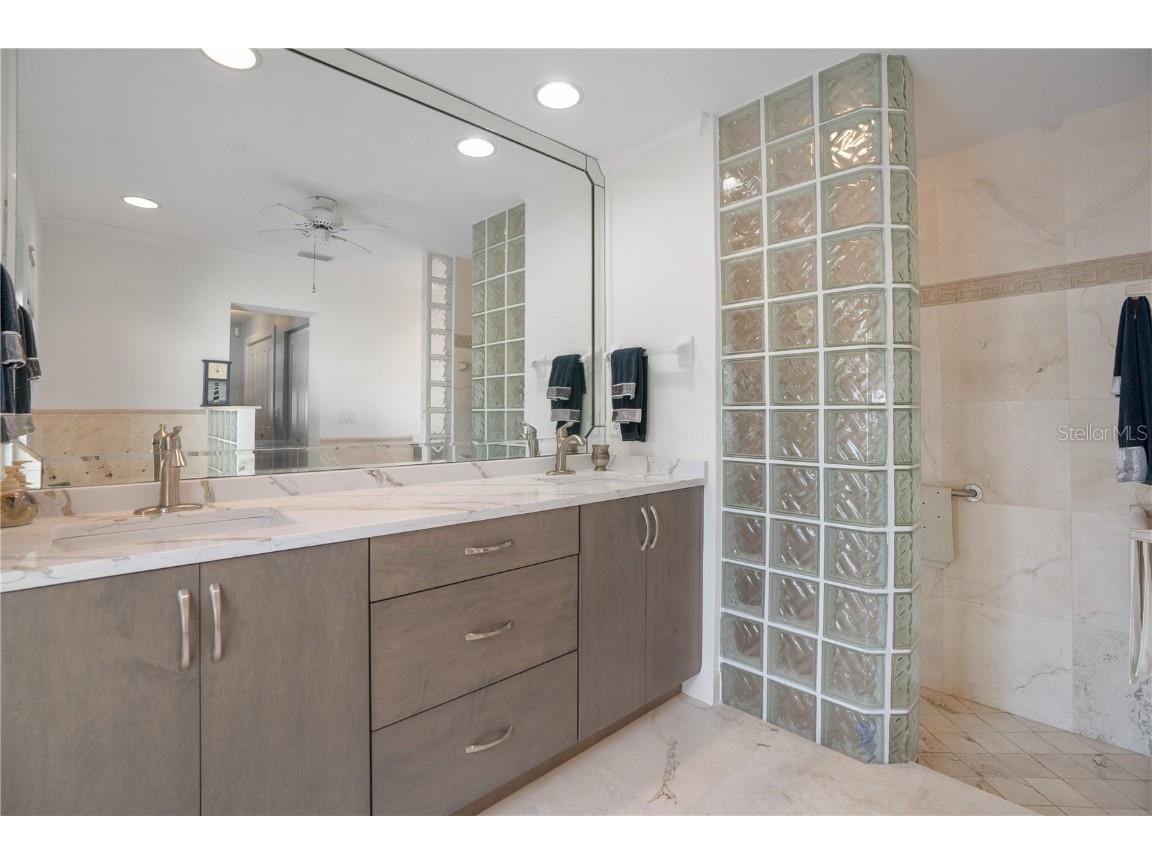 2250 Lagoon Drive Dunedin FL 34698 TB8440520 image20