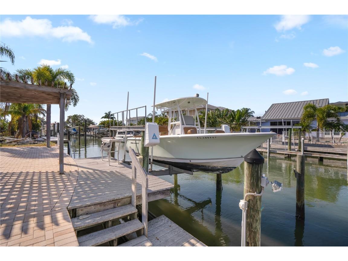 2250 Lagoon Drive Dunedin FL 34698 TB8440520 image6