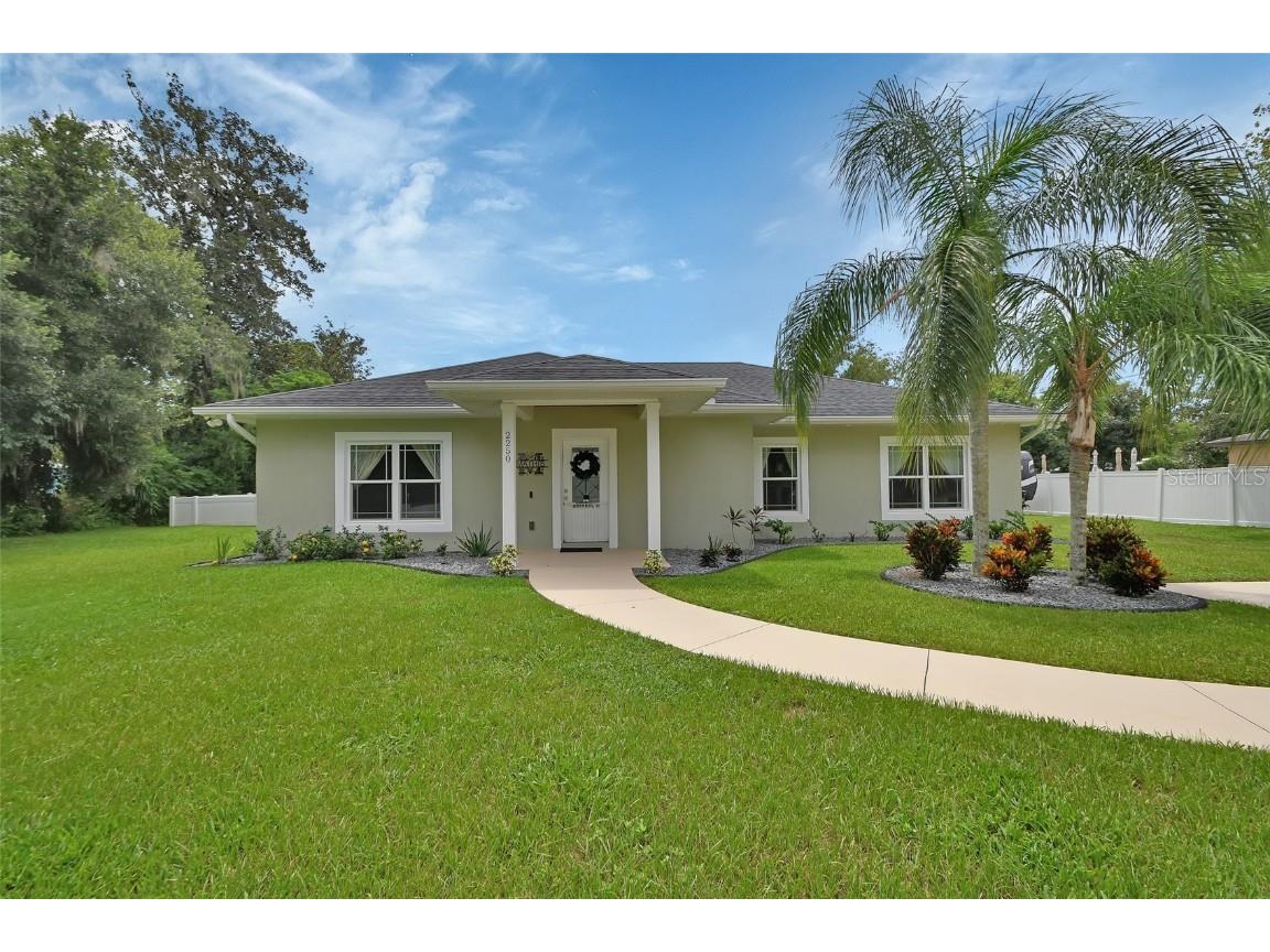 2250 Lake Ruby Road Deland FL 32724 V4938201 image1