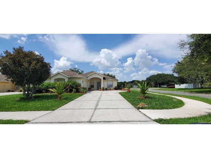 2250 Meadow Oak Circle Kissimmee FL 34746 S5094862 image1