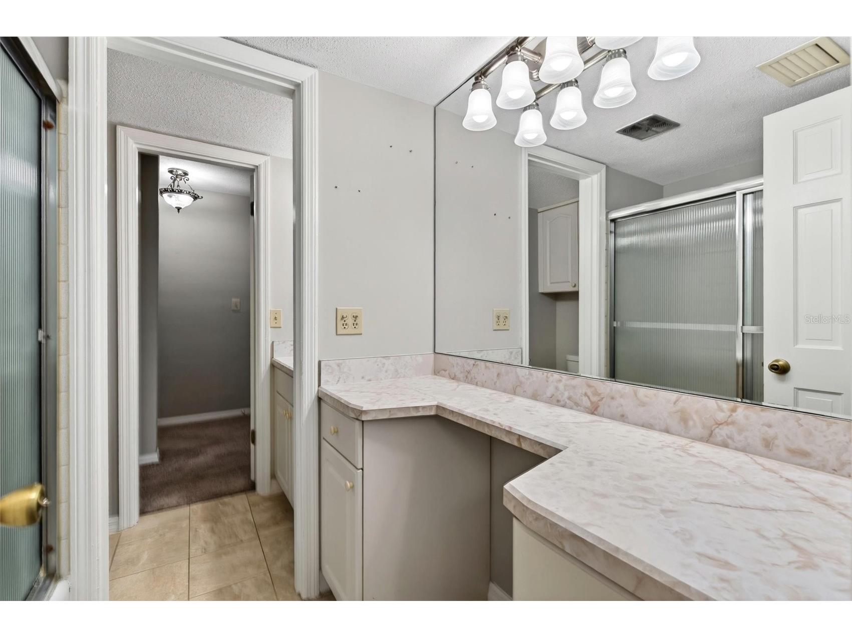2250 S Palmetto Avenue #J-5 South Daytona FL 32119 FC318664 image24