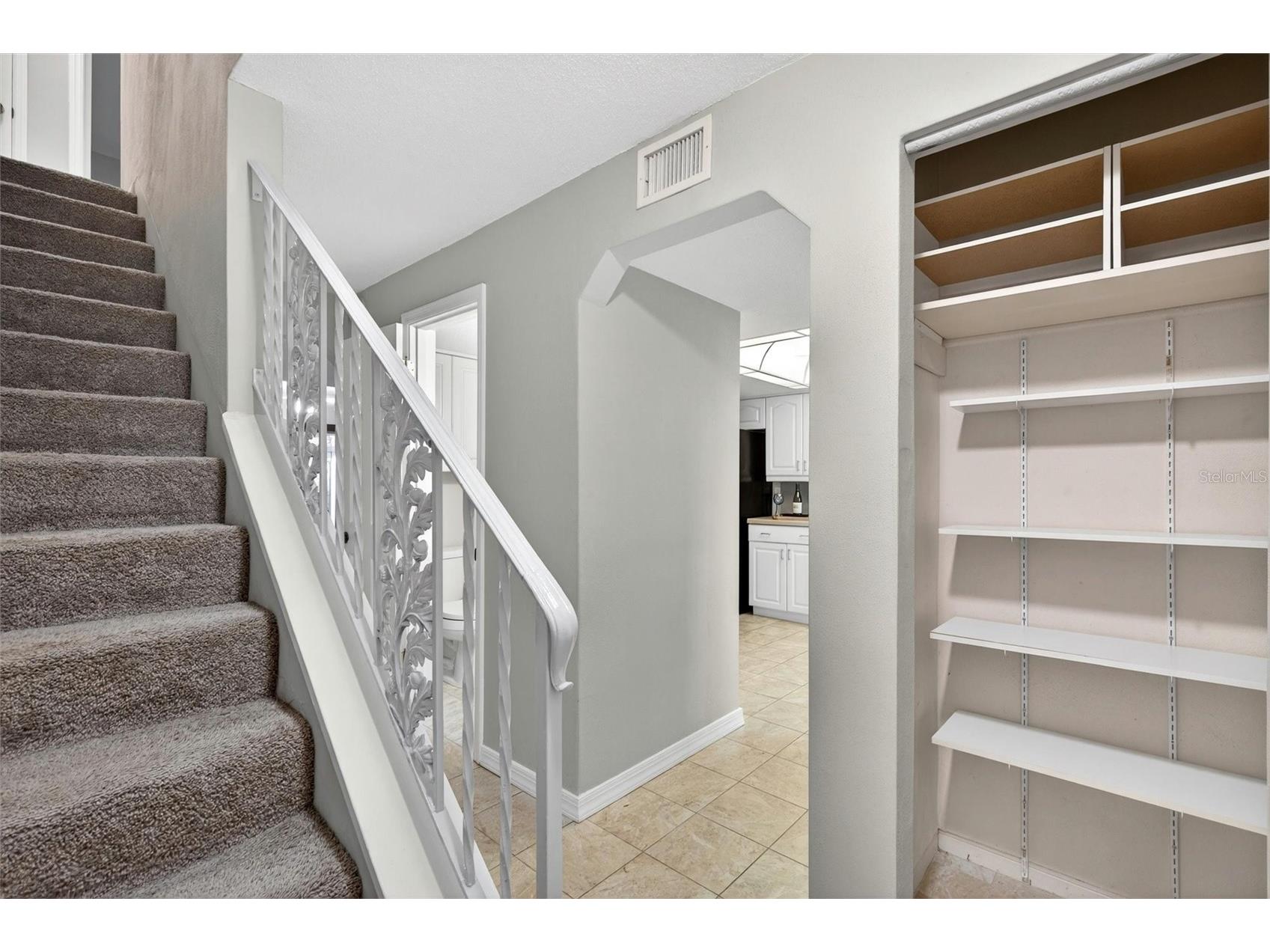 2250 S Palmetto Avenue #J-5 South Daytona FL 32119 FC318664 image4