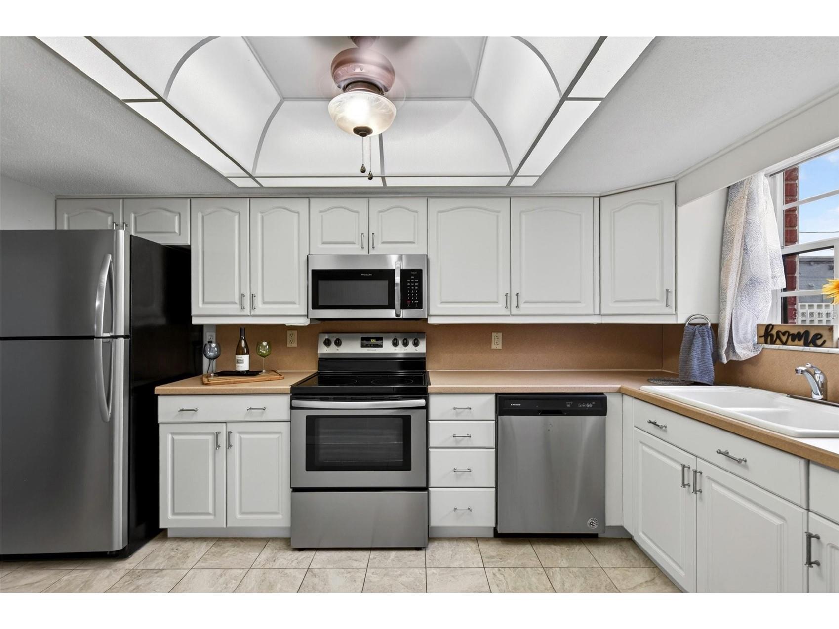 2250 S Palmetto Avenue #J-5 South Daytona FL 32119 FC318664 image5