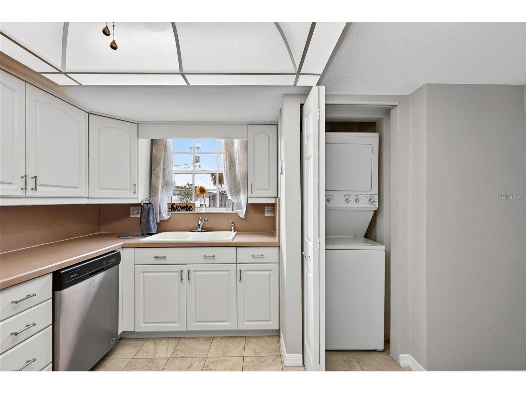 2250 S Palmetto Avenue #J-5 South Daytona FL 32119 FC318664 image55