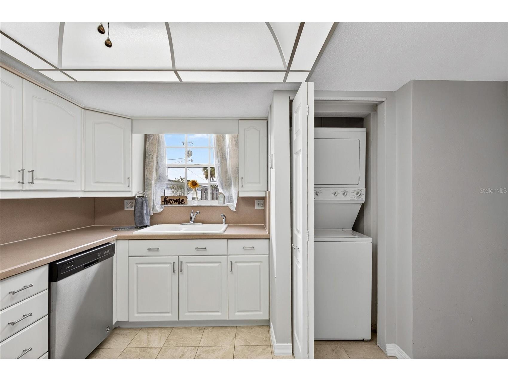 2250 S Palmetto Avenue #J-5 South Daytona FL 32119 FC318664 image7