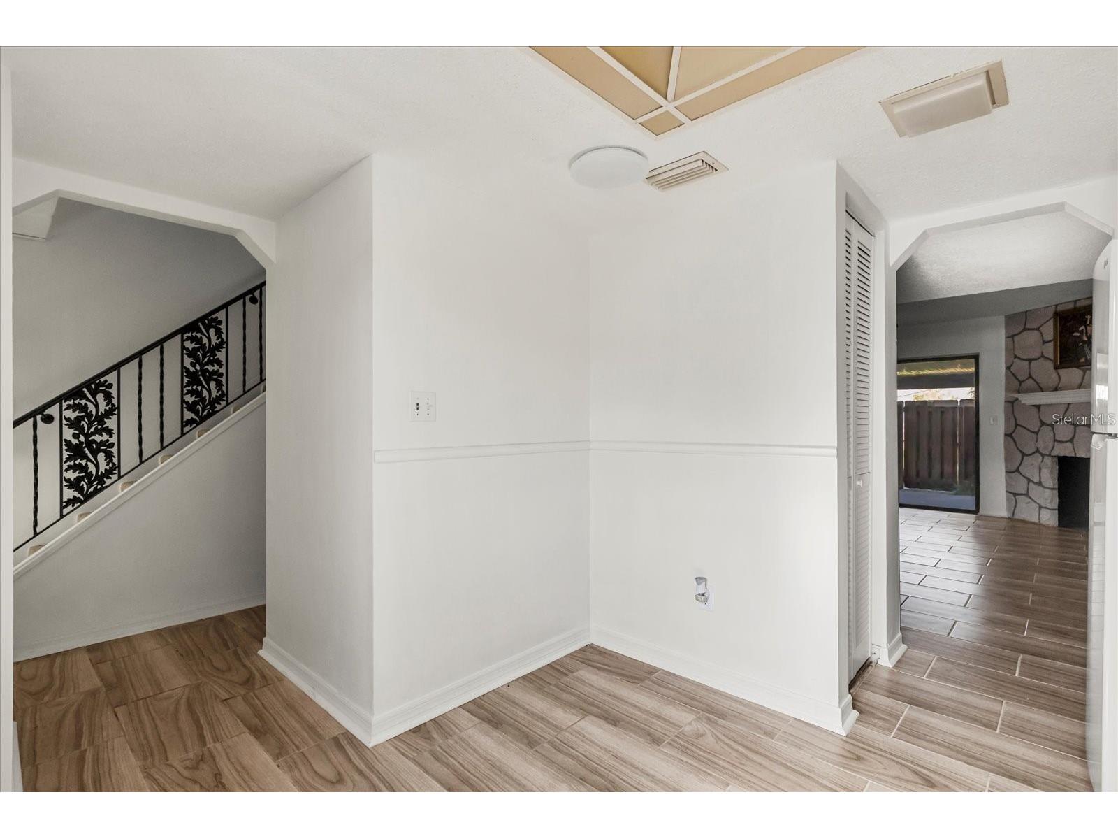 2250 S Palmetto Avenue #I-11 Daytona Beach FL 32119 S5144327 image4