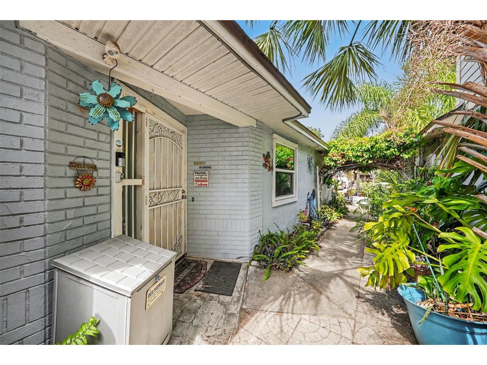 2250 Springwood Cir W Clearwater FL 33763 TB8530034 image3