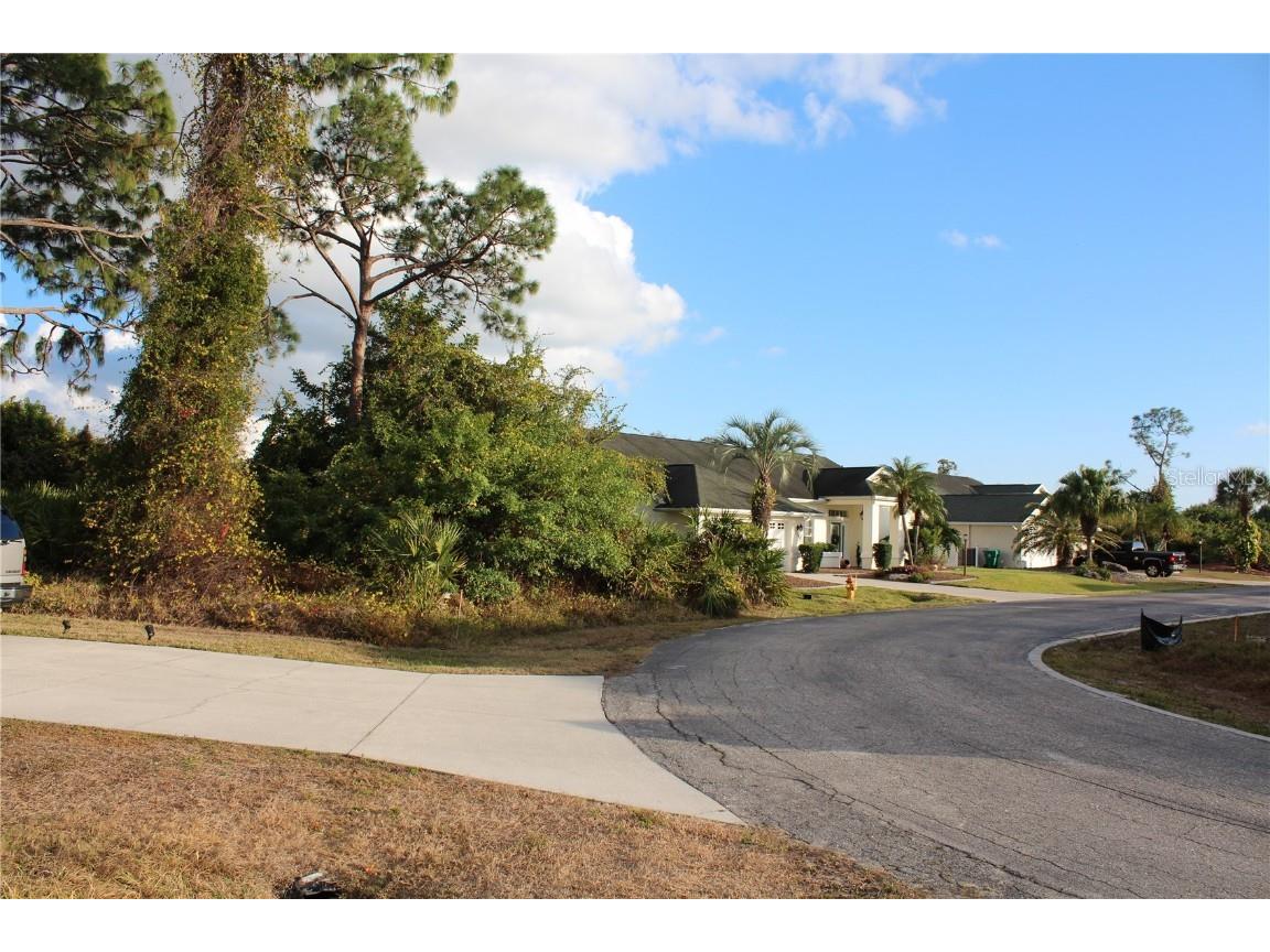 2250 Stonegate Circle Port Charlotte FL 33948 TB8461705 image5