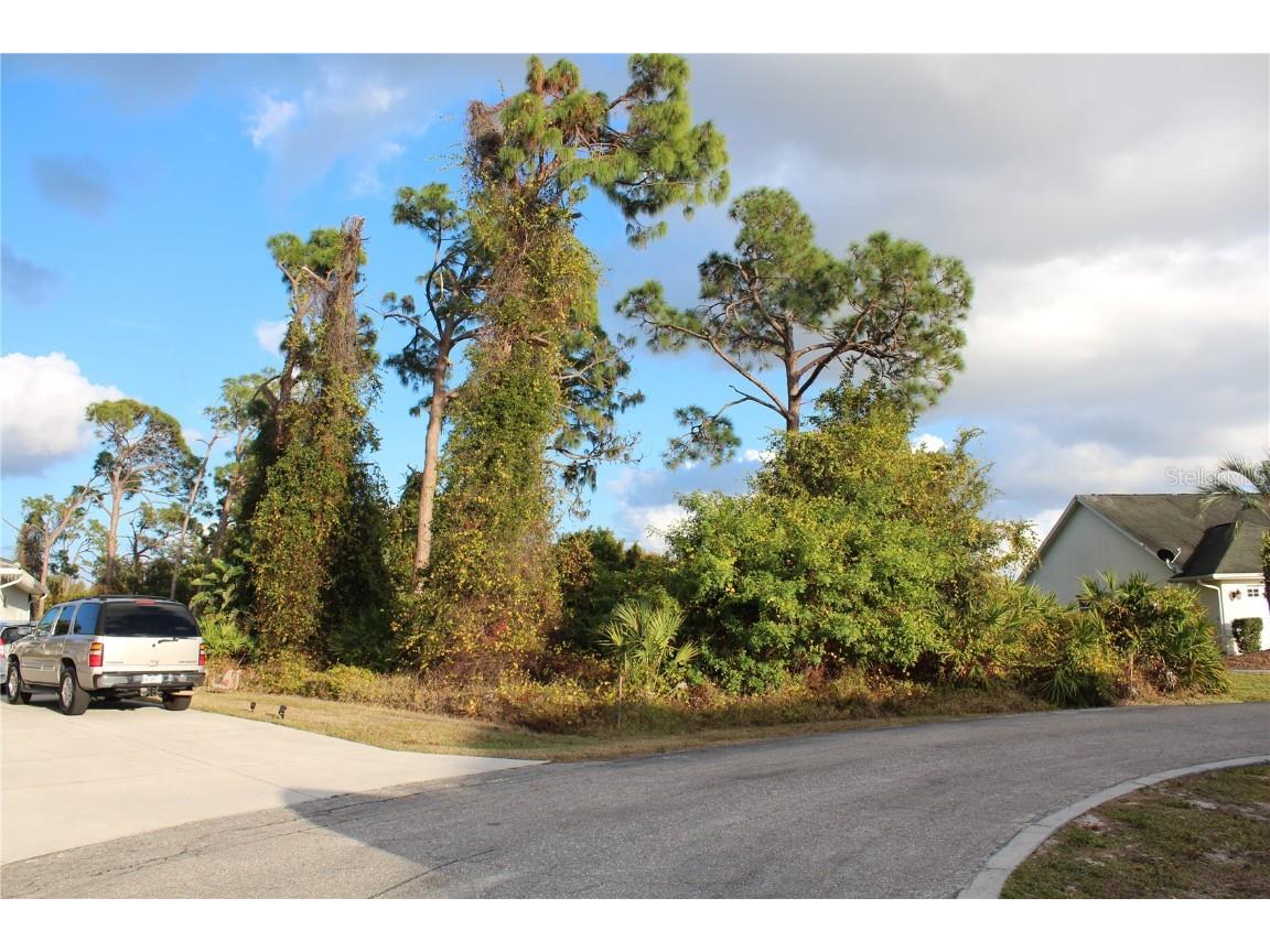 2250 Stonegate Circle Port Charlotte FL 33948 TB8461705 image8