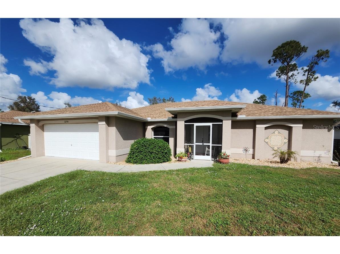 2250 Villa Green Avenue North Port FL 34288 C7500174 image1