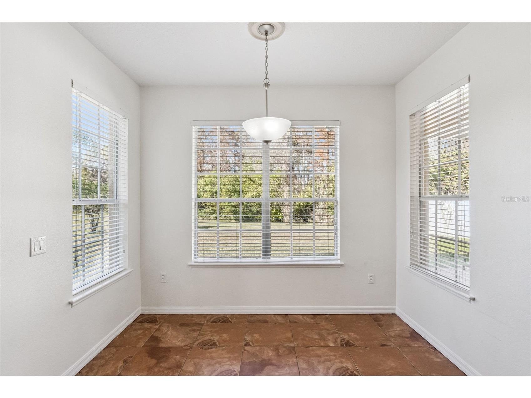 2250 Windcrest Lake Circle Orlando FL 32824 O6372450 image13