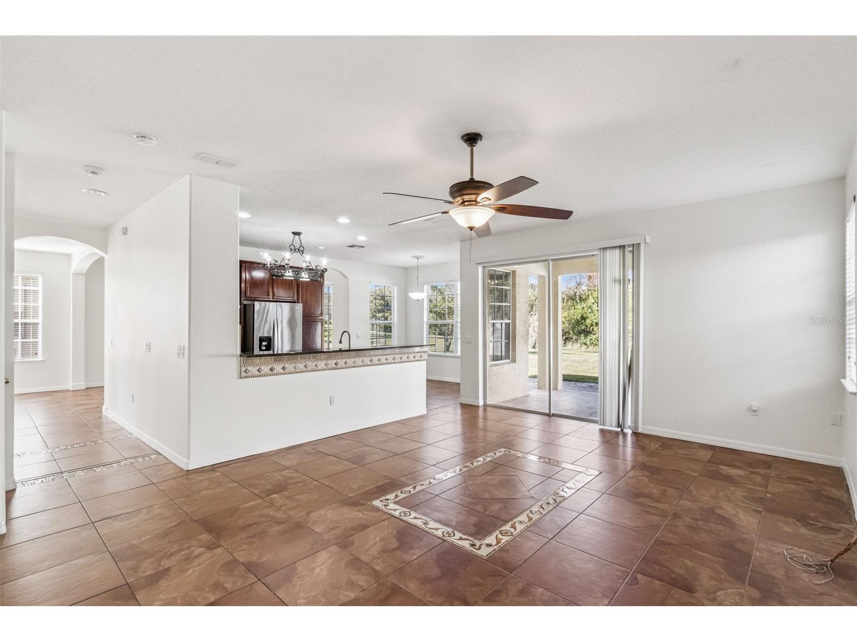 2250 Windcrest Lake Circle Orlando FL 32824 O6372450 image7