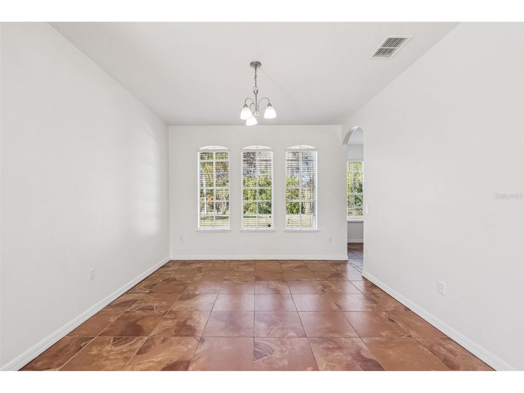 2250 Windcrest Lake Circle Orlando FL 32824 O6372450 image8