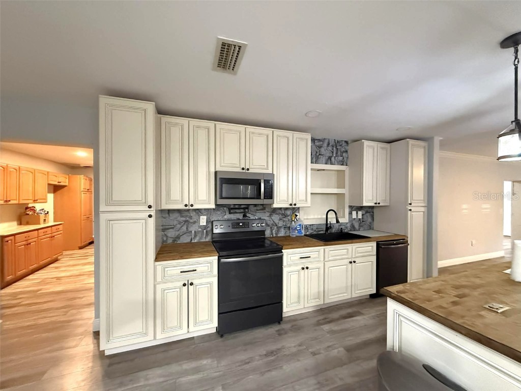 22508 Bolanos Court Port Charlotte FL 33952 C7518296 image10