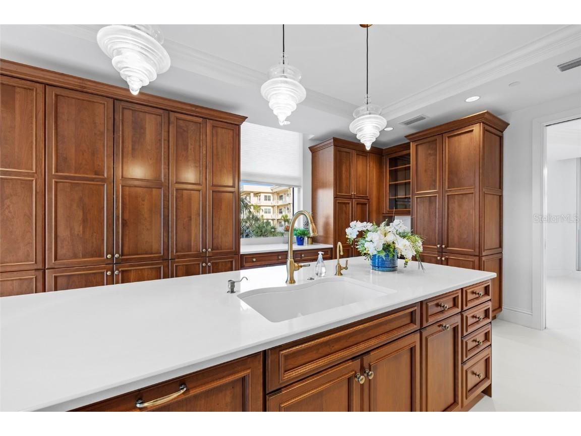 2251 Gulf Of Mexico Drive #301 Longboat Key FL 34228 - GULF OF MEXICO A4658325 image15