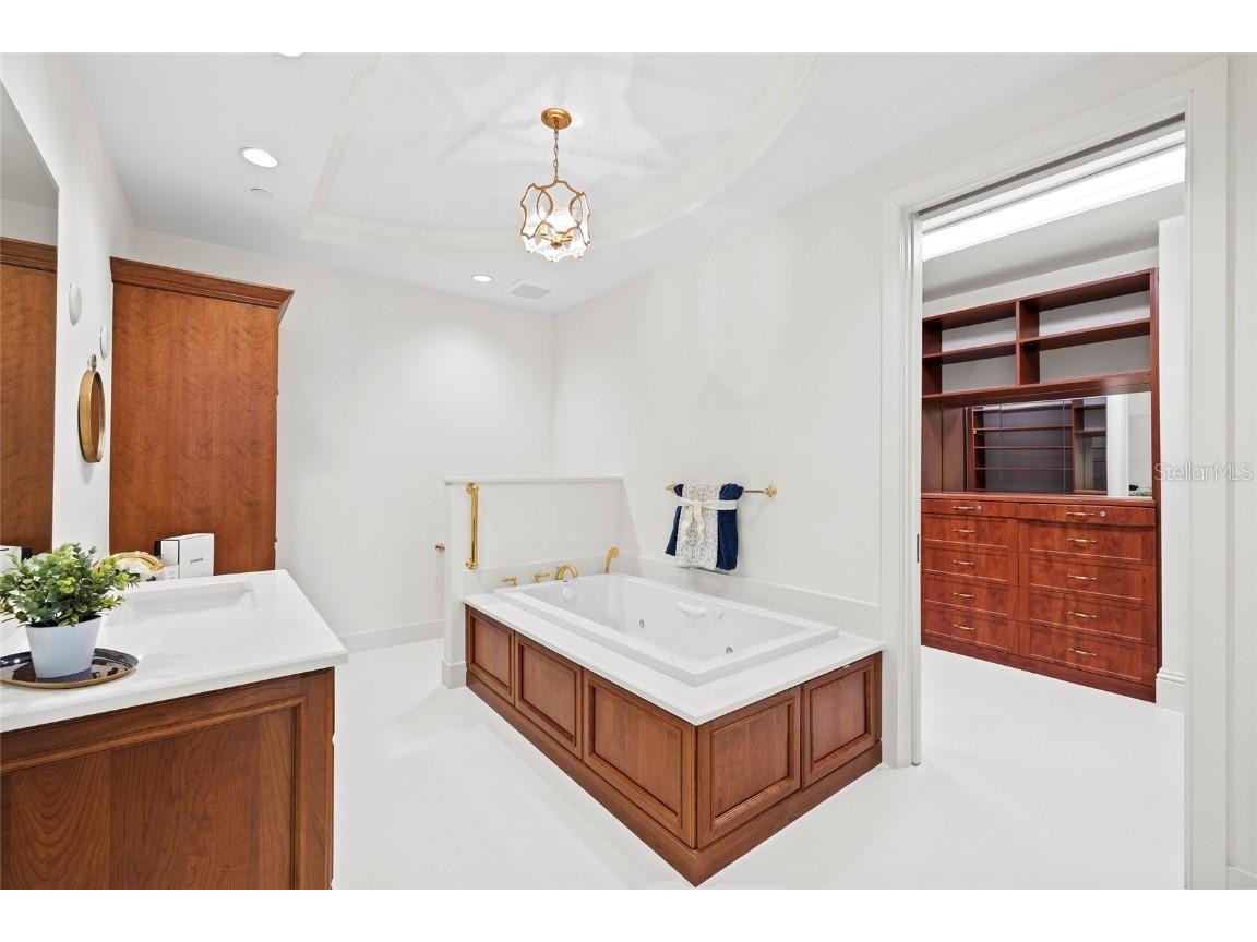 2251 Gulf Of Mexico Drive #301 Longboat Key FL 34228 - GULF OF MEXICO A4658325 image47