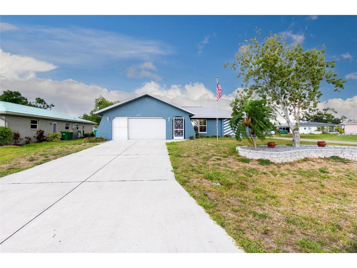 22514 Glen Avenue Port Charlotte FL 33980 C7475709 image1