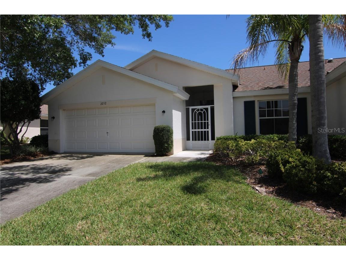 2252 Brookfield Greens Circle #70 Sun City Center FL 33573 T3508146 image1