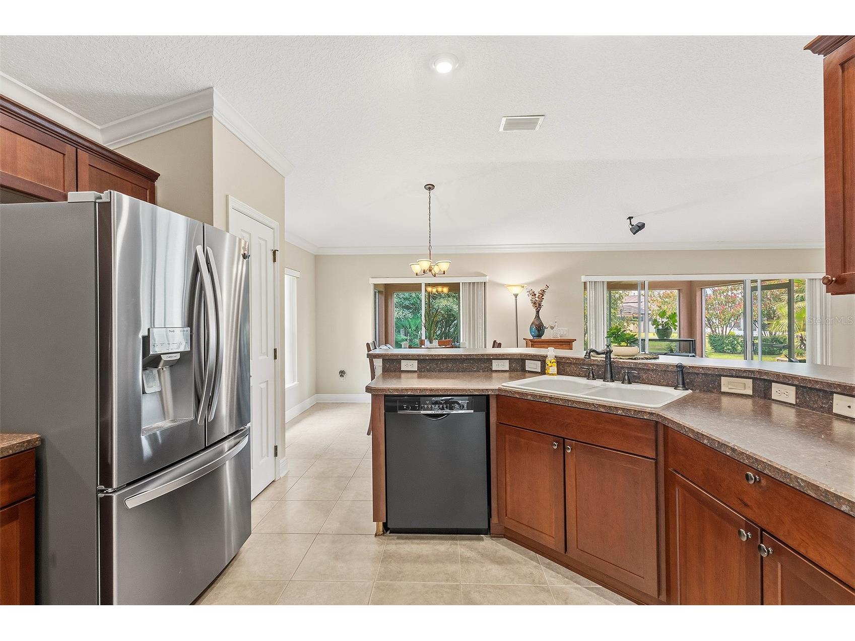 2252 Central Street The Villages FL 32162 G5114429 image6