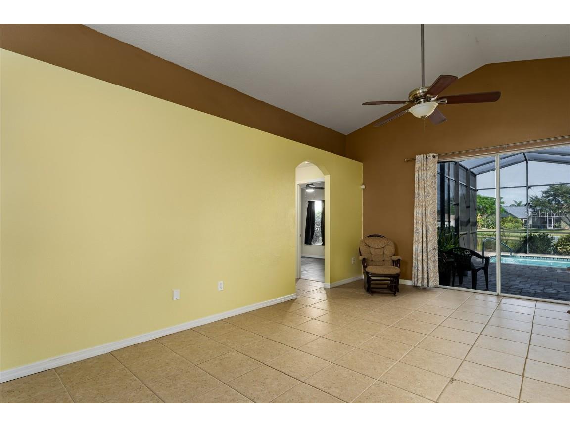 2252 Colville Chase Drive Ruskin FL 33570 A4674541 image17