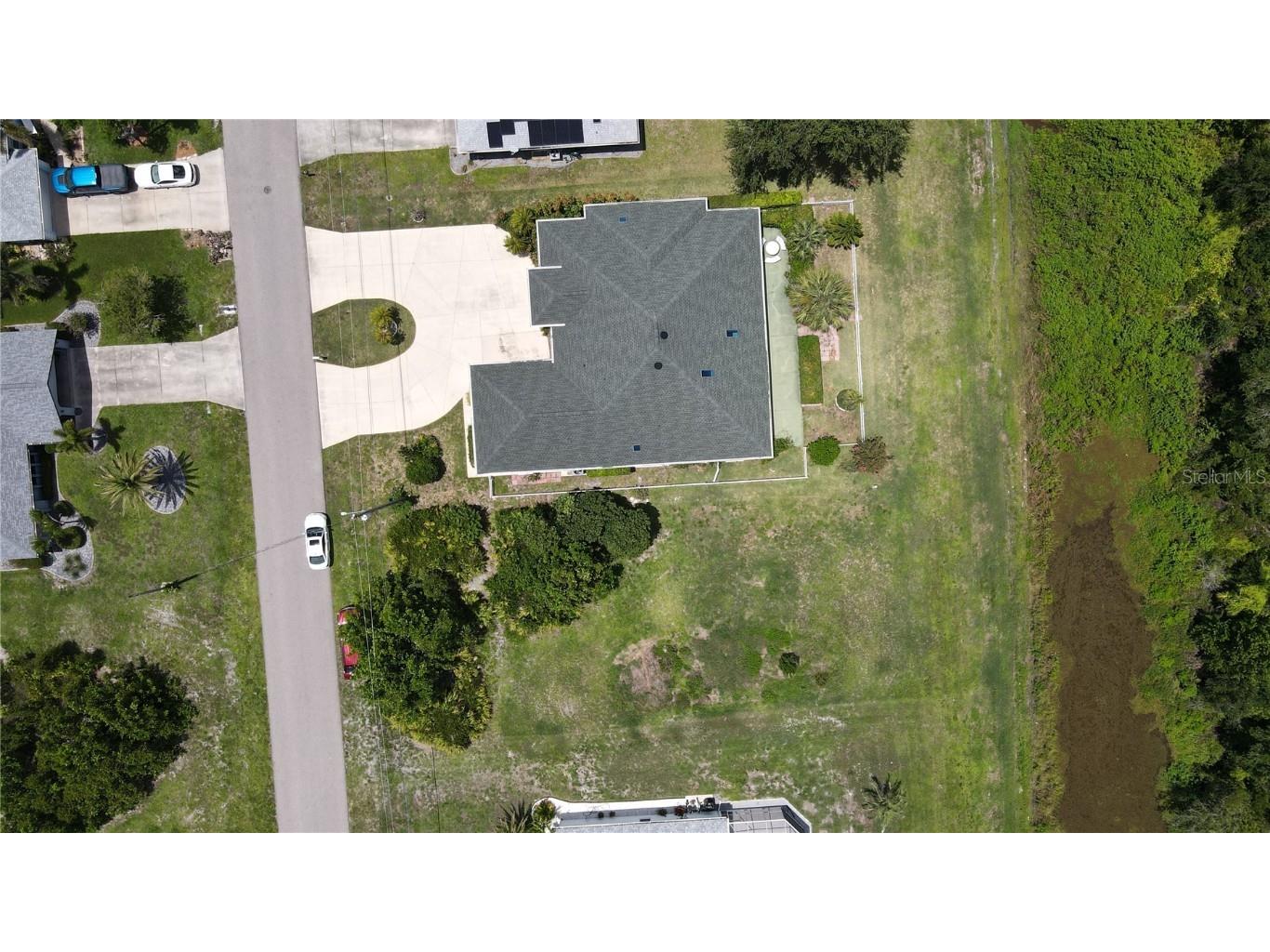 2252 Mauritania Punta Gorda FL 33983 C7509783 image2