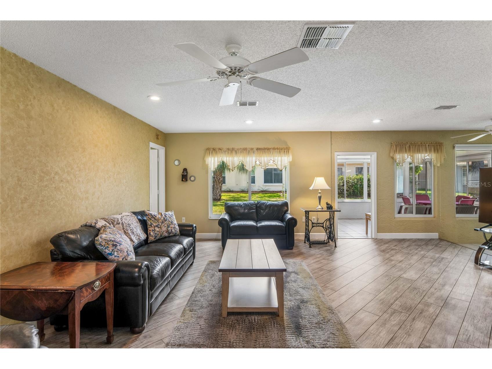 2252 Pebble Beach Drive Spring Hill FL 34606 W7884293 image7