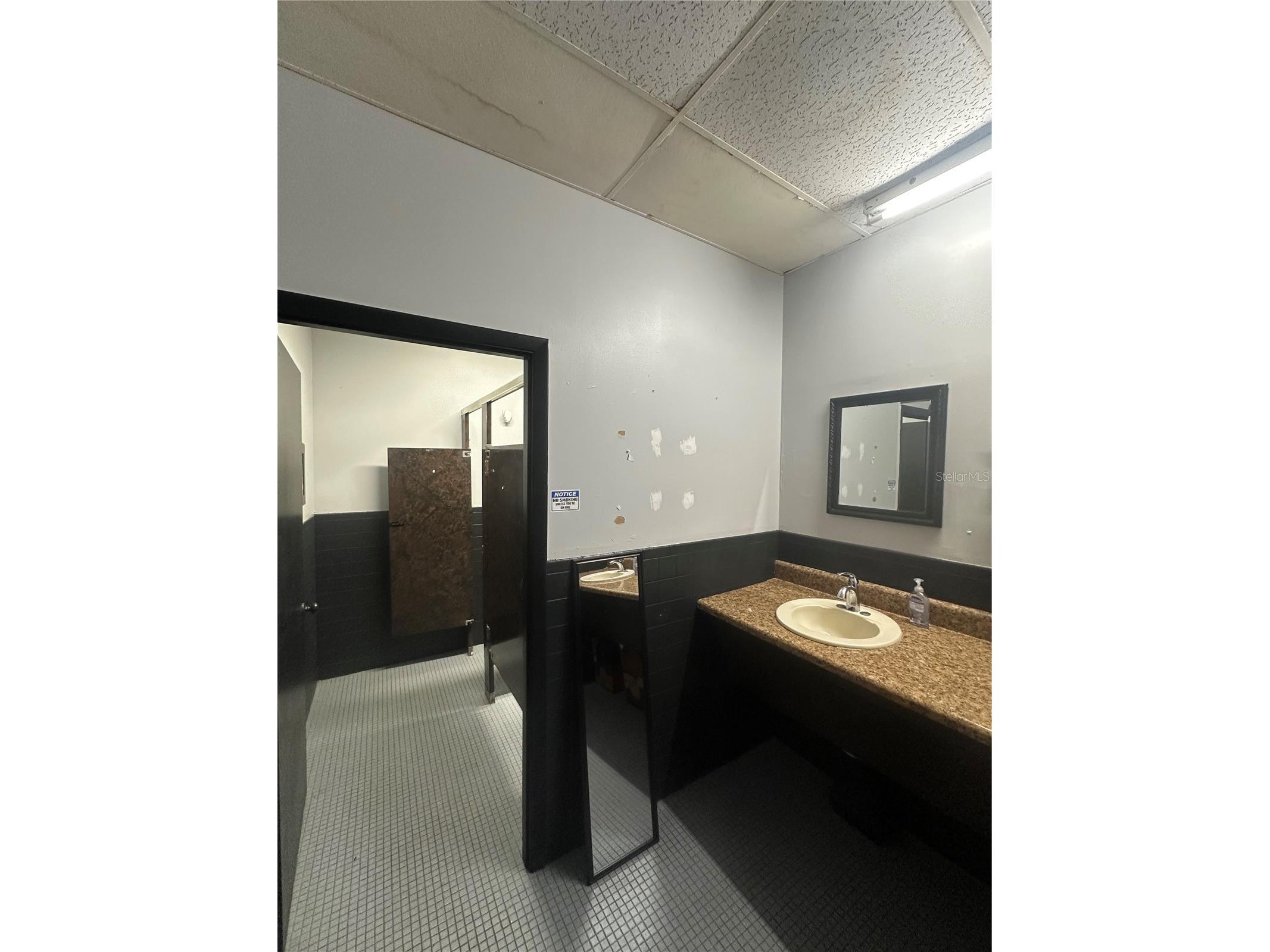 2252 S Tamiami Trail Venice FL 34293 A4684596 image16