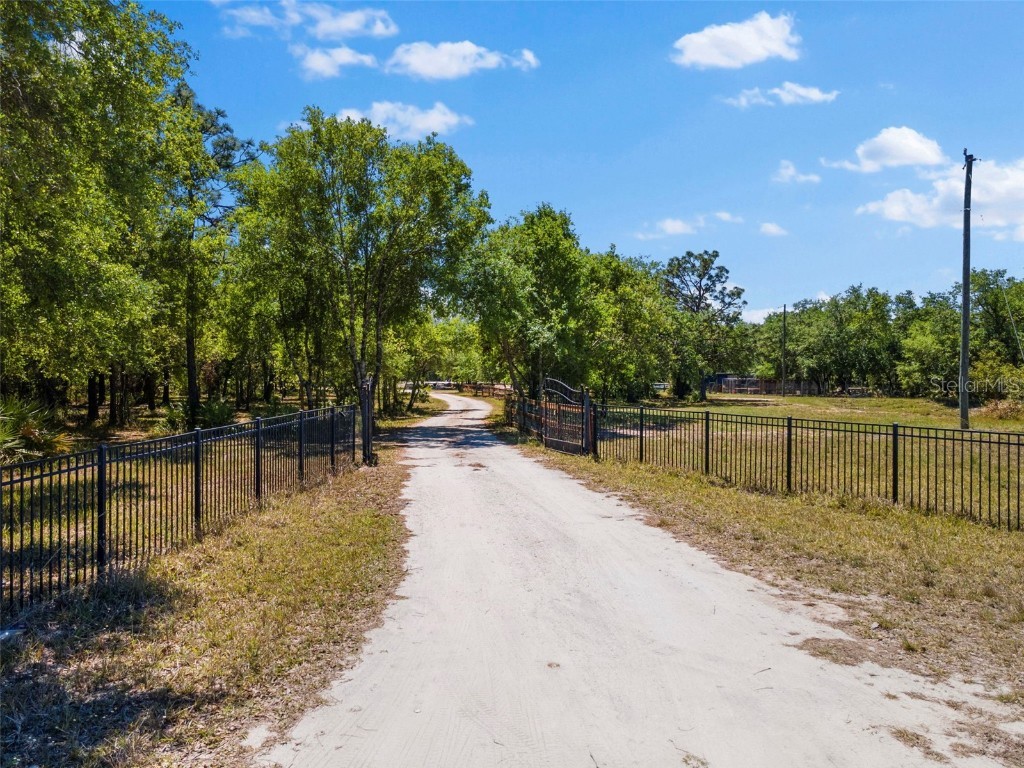 22520 61st Avenue E Bradenton FL 34211 A4670411 image3