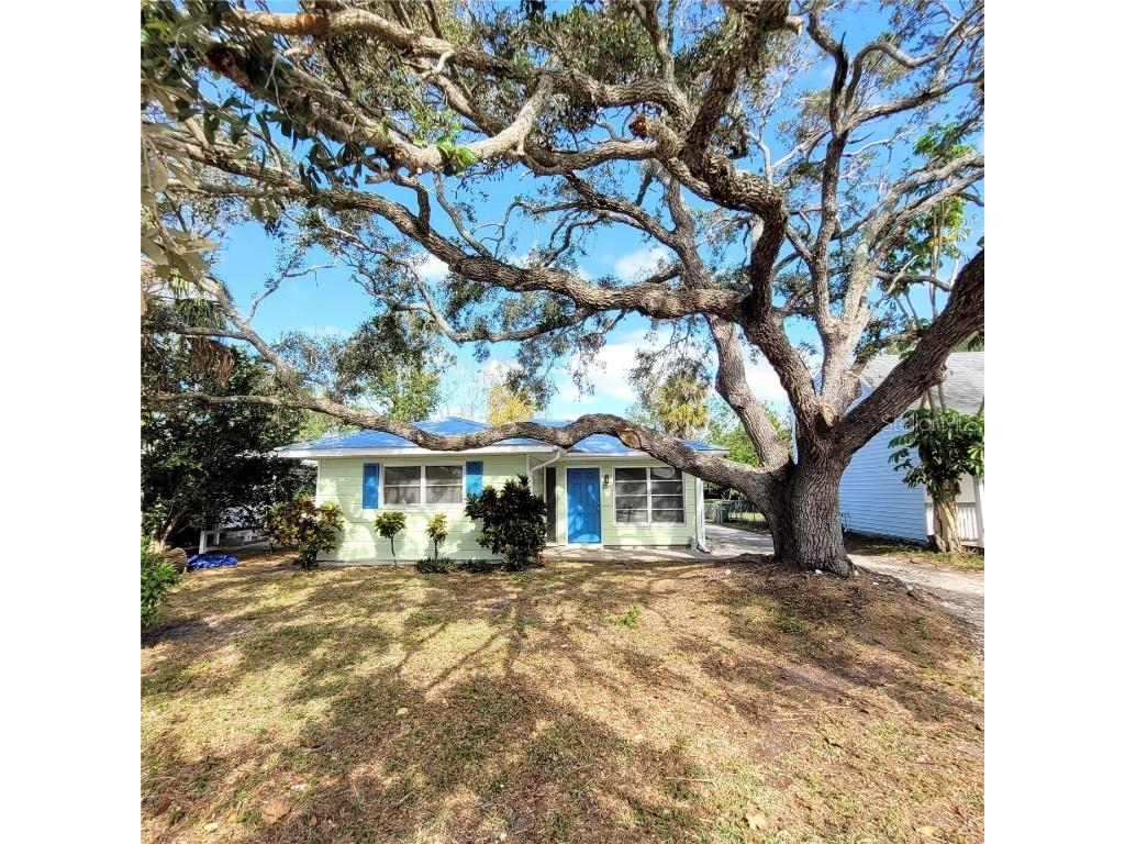 2253 Arlington Street Sarasota FL 34239 A4632618 image1