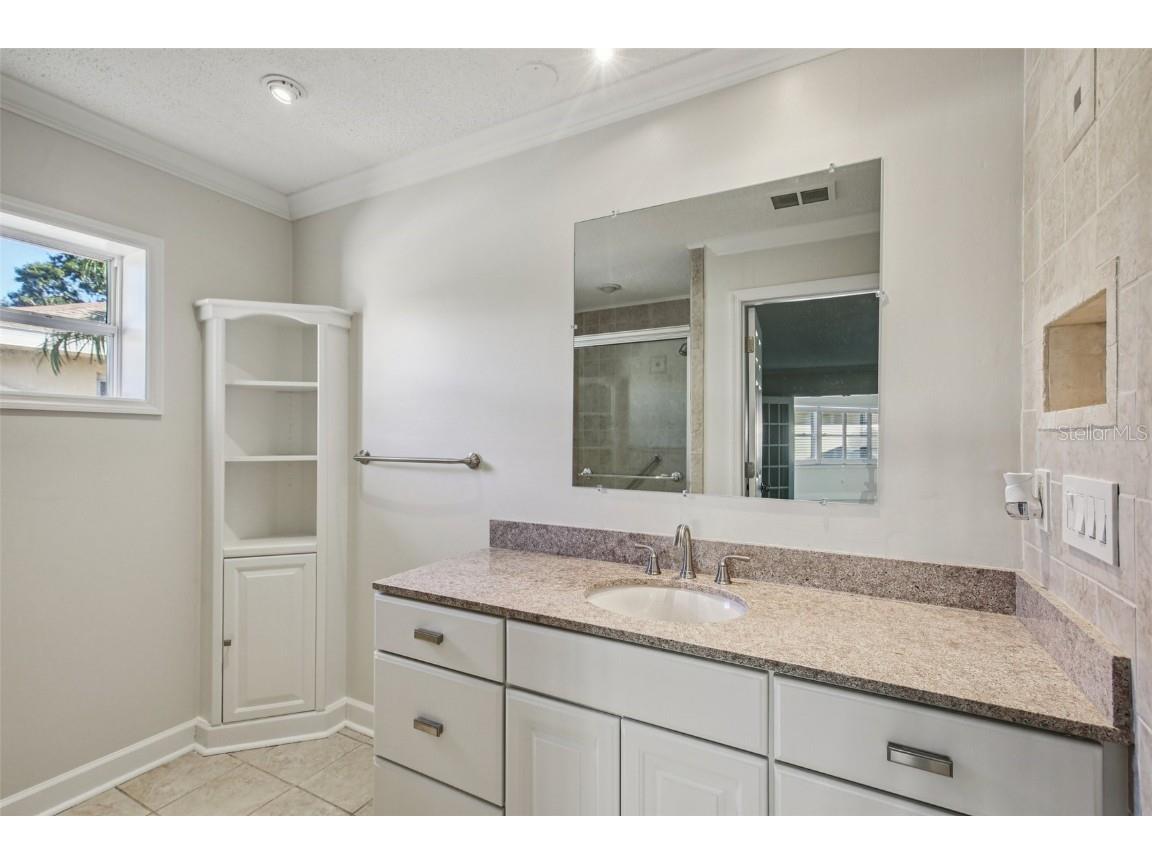 2253 Heron Circle Clearwater FL 33762 TB8436080 image19