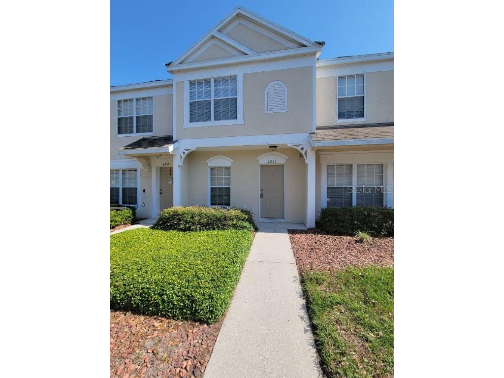 2253 Lake Woodberry Circle Brandon FL 33510 T3433361 image1