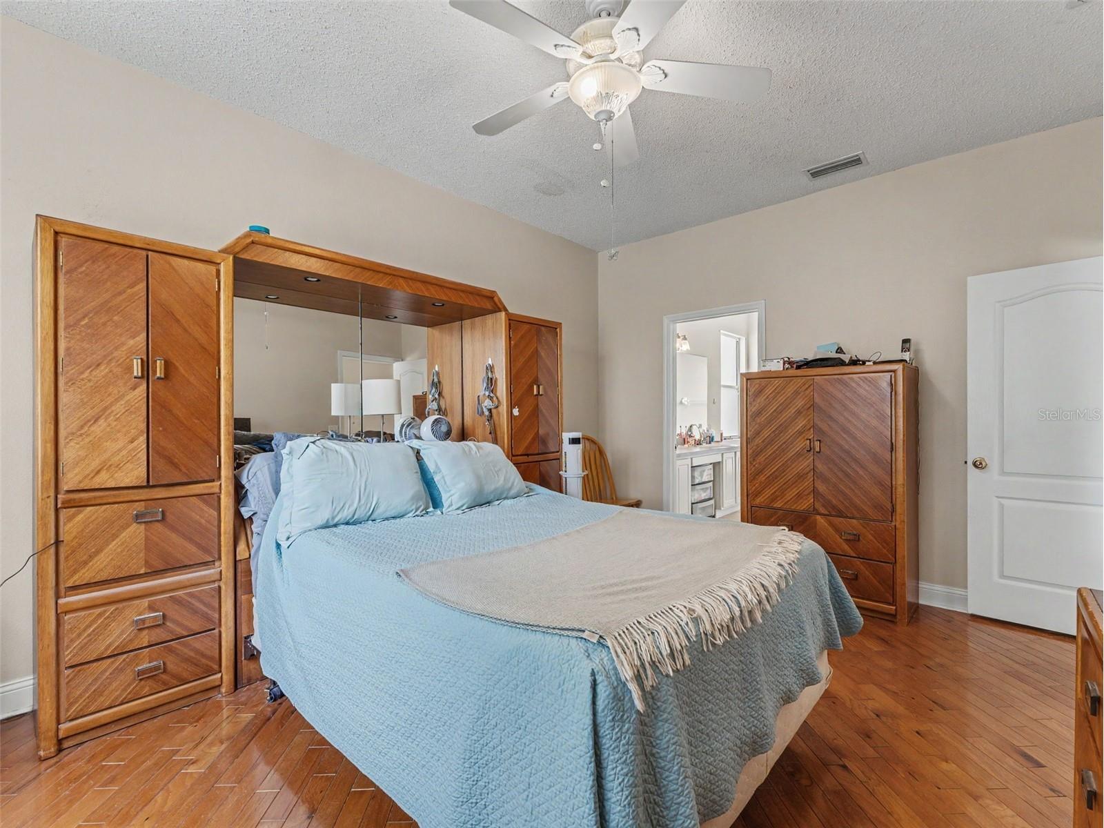 22536 Laureldale Drive Lutz FL 33549 W7886093 image32