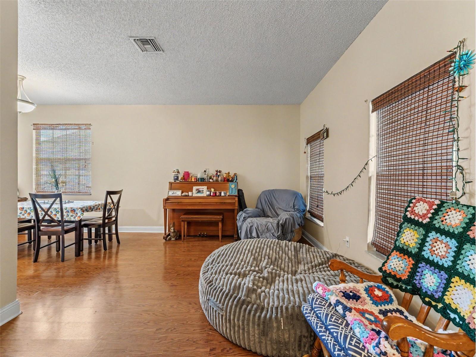 22536 Laureldale Drive Lutz FL 33549 W7886093 image9