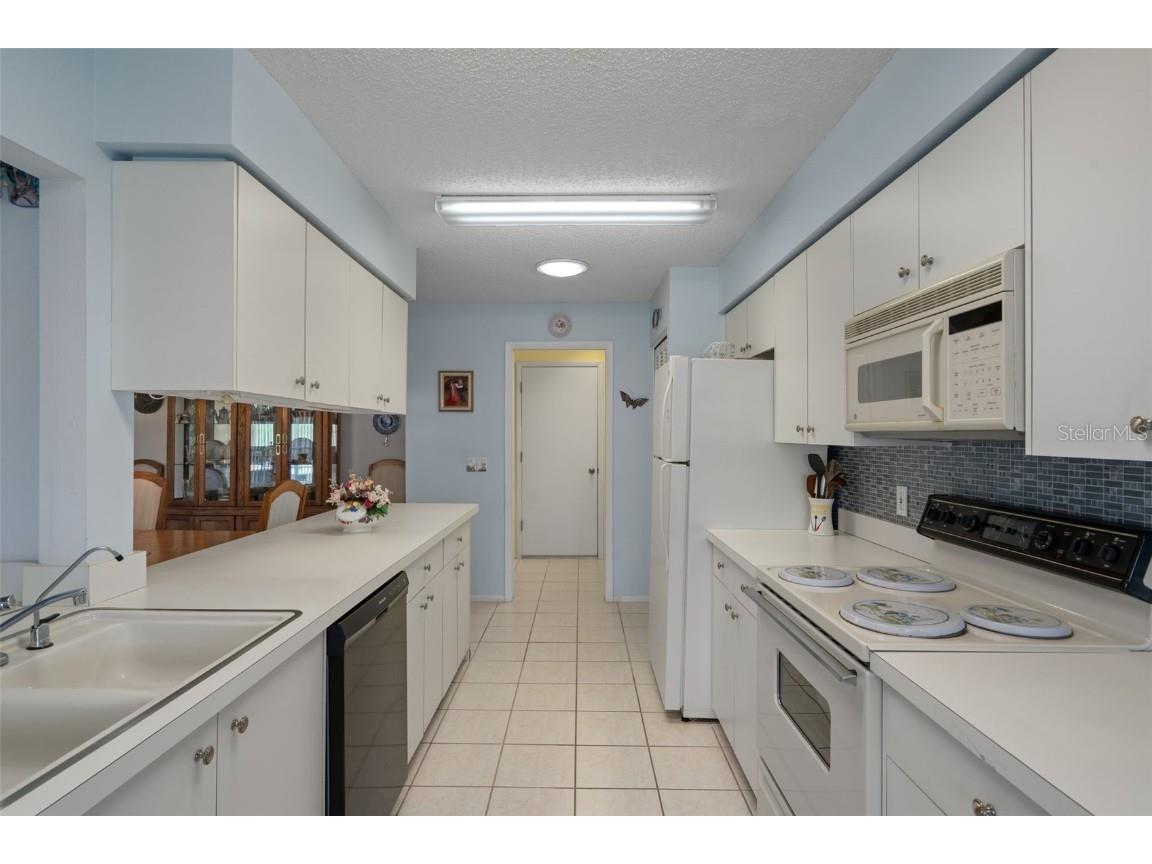 2254 Dove Hollow Drive Spring Hill FL 34606 W7878070 image17