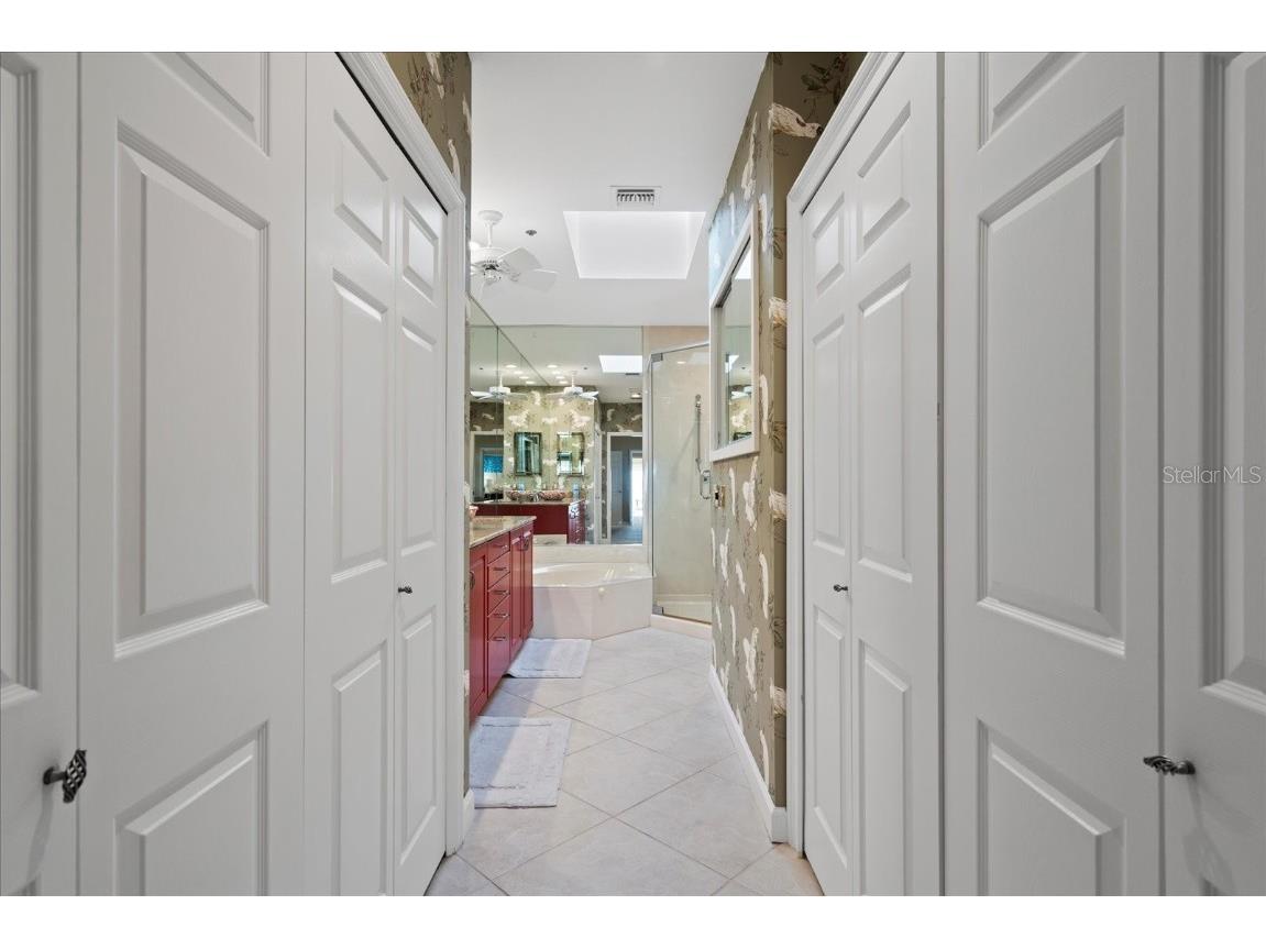 2254 Harbour Court Drive Longboat Key FL 34228 A4667429 image21